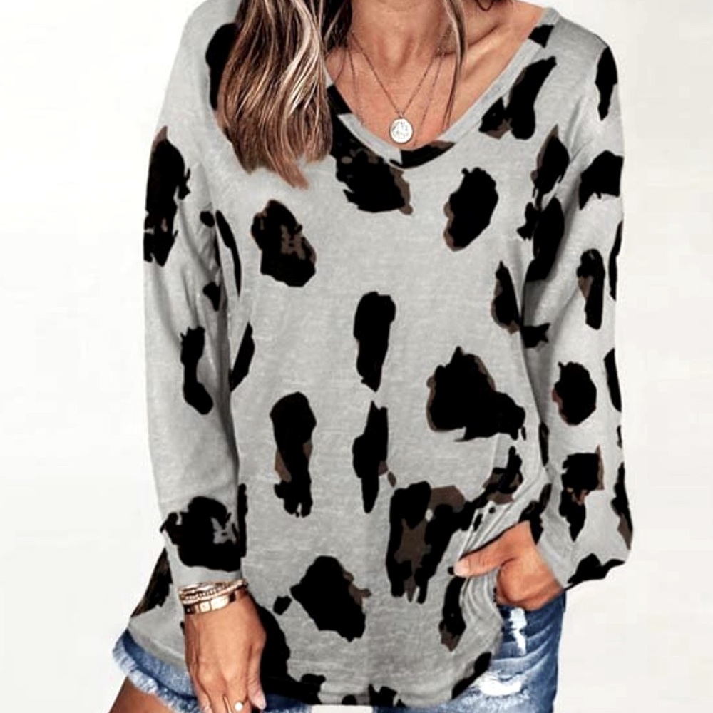 Grey/Black Abstract Long Sleeve V-Neck
